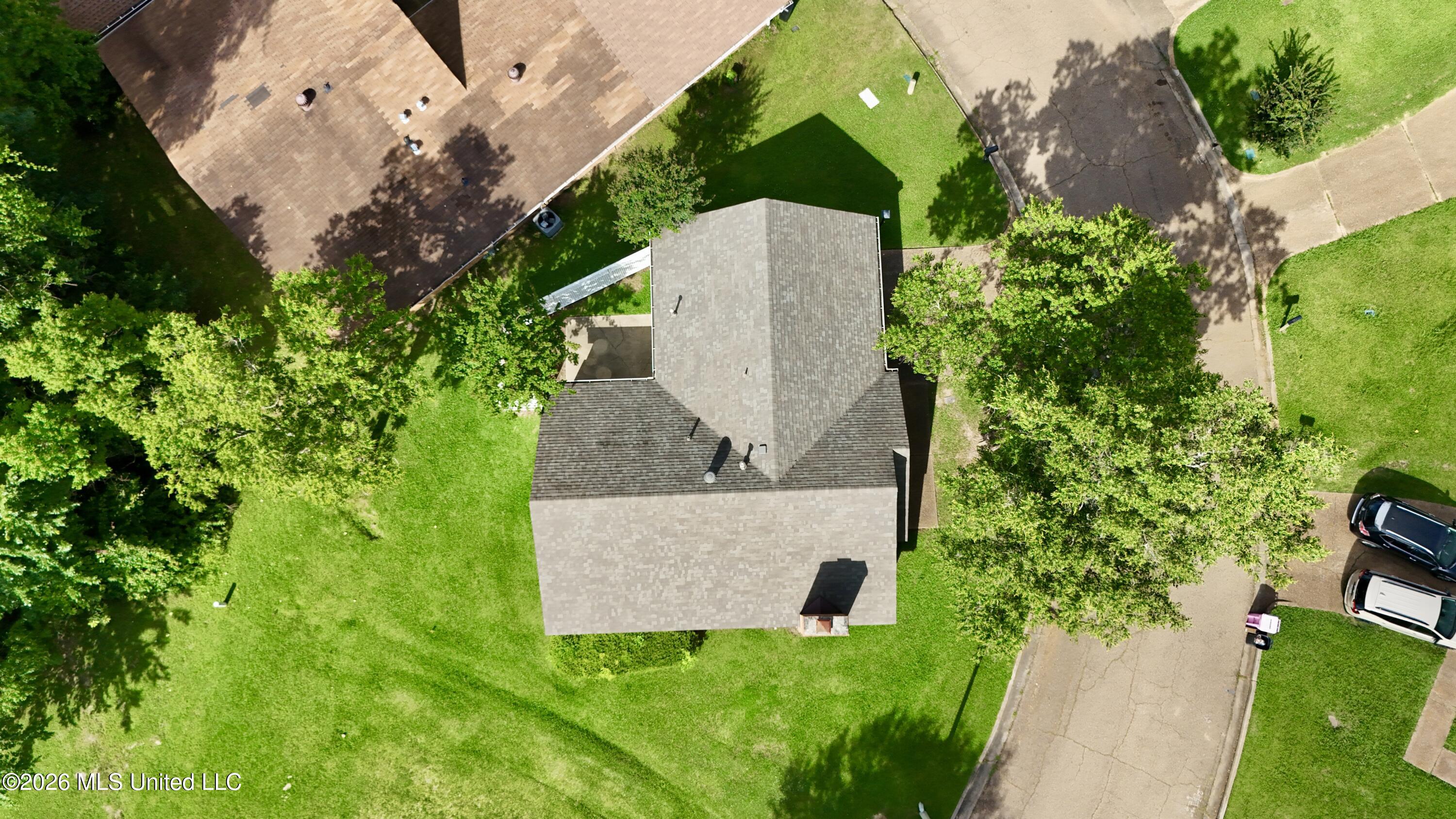 102 Marys Cove Clinton, MS 39056 - Photo 33 of 38 dji_fly_20260609_093358_0111_17810146613