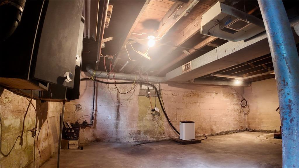 316 Fox Road Charleroi, PA 15022 - Photo 15 of 19 a view of water heater room