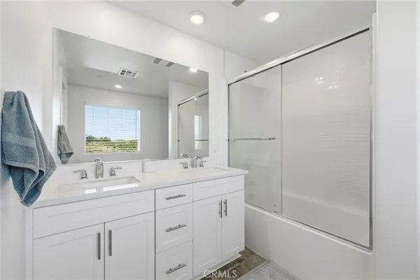$695,000 | 30218 Arroyo Spgs Street, Murrieta, CA 92563