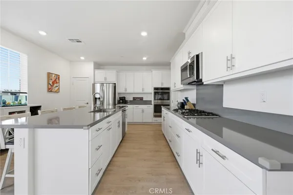 $695,000 | 30218 Arroyo Spgs Street, Murrieta, CA 92563