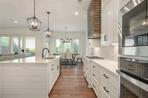 $739,000 | 4209 Northeast Hideaway Drive, Lee's Summit, MO 64064