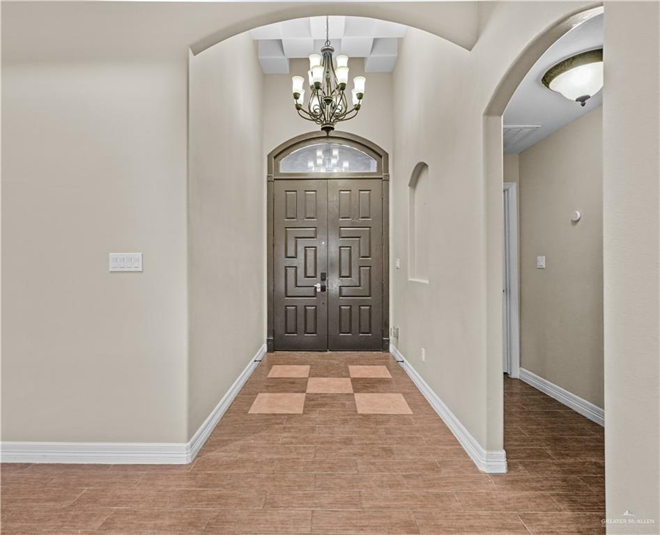 2608 Flamingo Avenue Mission, TX 78574 - Photo 2 of 27 a view of entryway