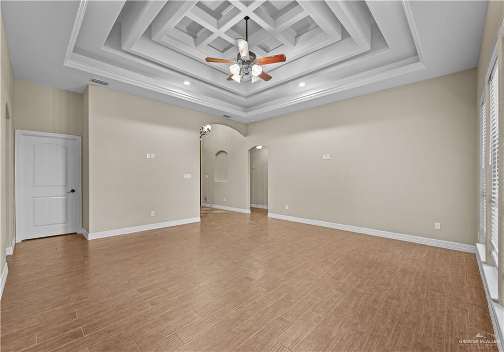 2608 Flamingo Avenue Mission, TX 78574 - Photo 8 of 27 a view of an empty room