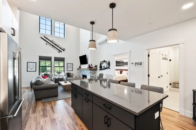 $1,095,000 | 239 Skimobile Road, Unit 314, Conway, NH 03860