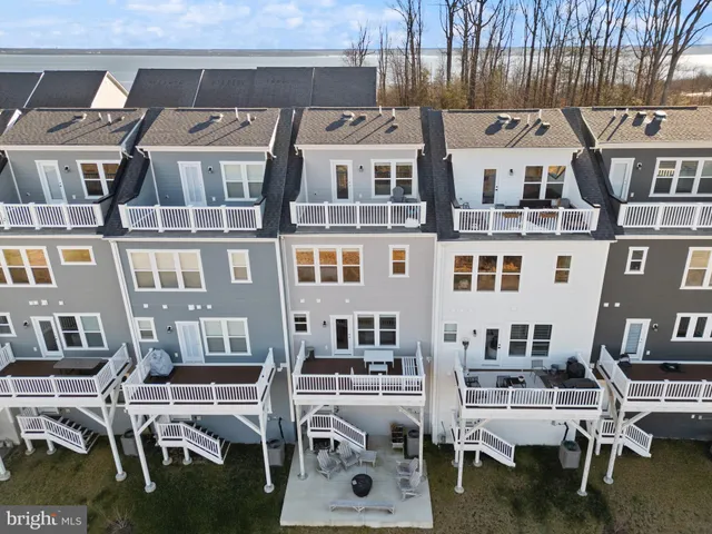 $740,000 | 17246 Turnstone Drive, Dumfries, VA 22026