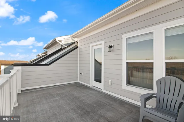 $740,000 | 17246 Turnstone Drive, Dumfries, VA 22026