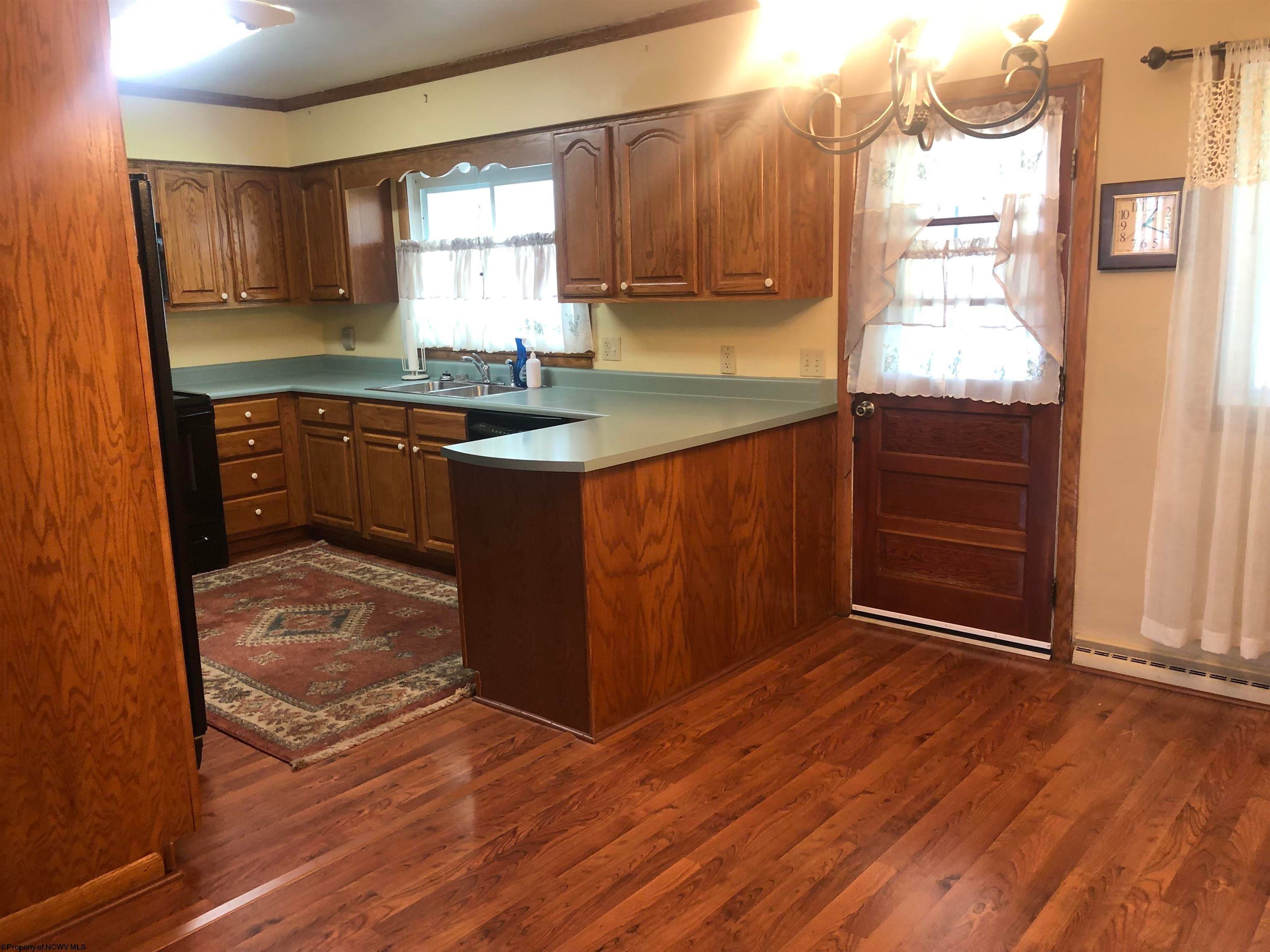 79 Vicksburg Road Buckhannon, WV 26201 - Photo 5 of 44 Gallery Image 5