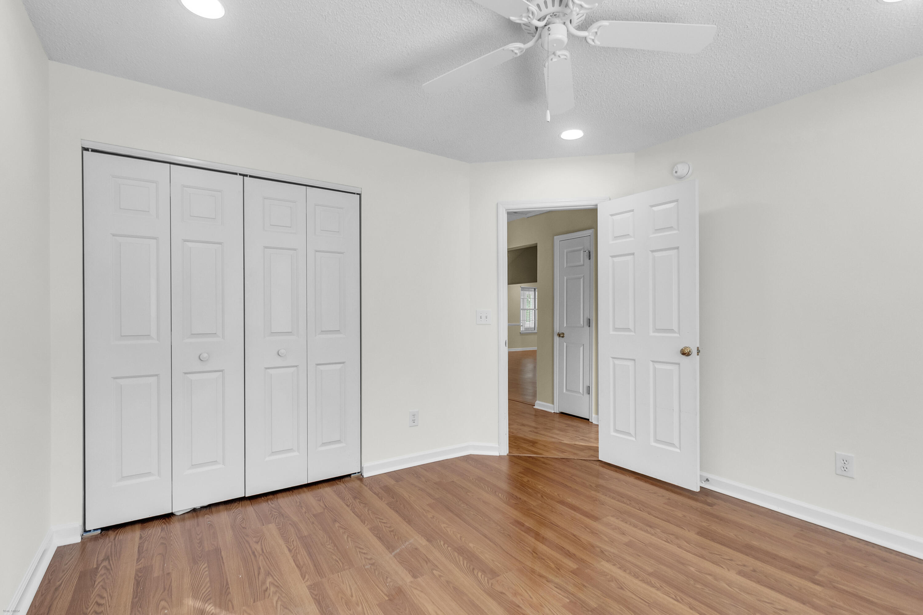 1310 Pilsdon Crest Mount Pleasant, SC 29464 - Photo 30 of 41 Bedroom