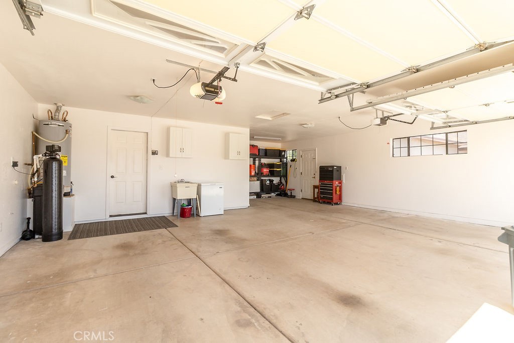 2060 Carty Way Needles, CA 92363 - Photo 7 of 55