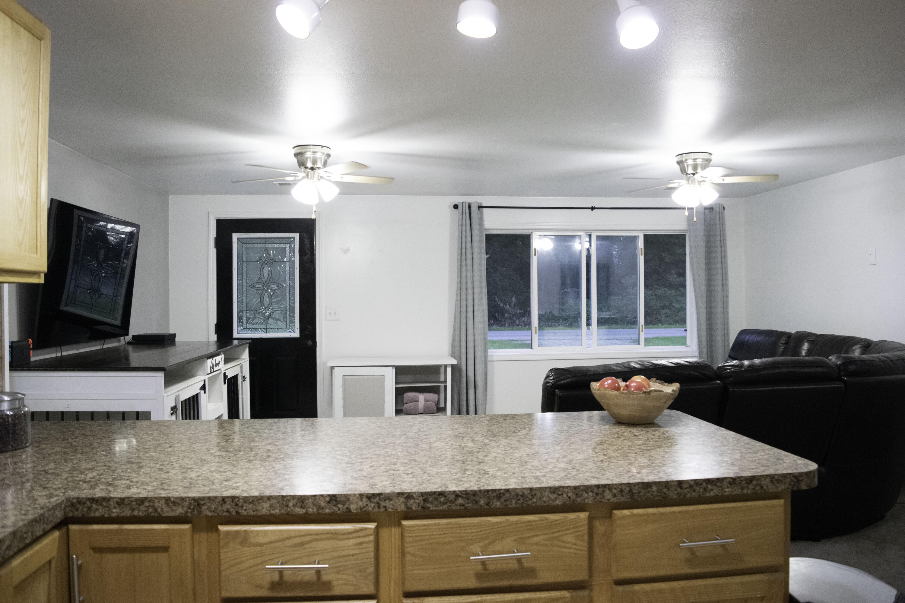 9231 East Colby Road Crystal, MI 48818 - Photo 7 of 25 DSC_7187-Edit