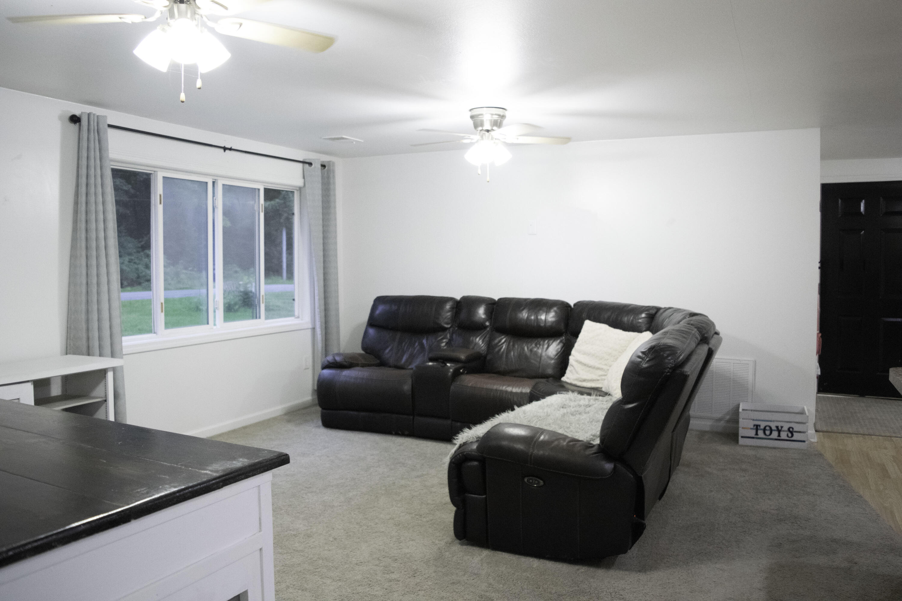 9231 East Colby Road Crystal, MI 48818 - Photo 8 of 25 DSC_7186-Edit