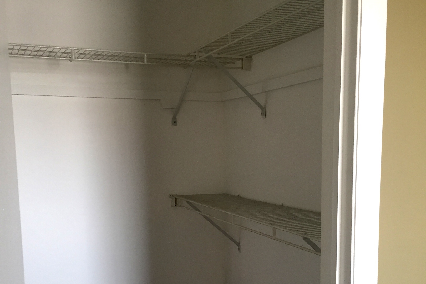1550 7 Pines Road, Unit 2C Schaumburg, IL 60193 - Photo 16 of 25