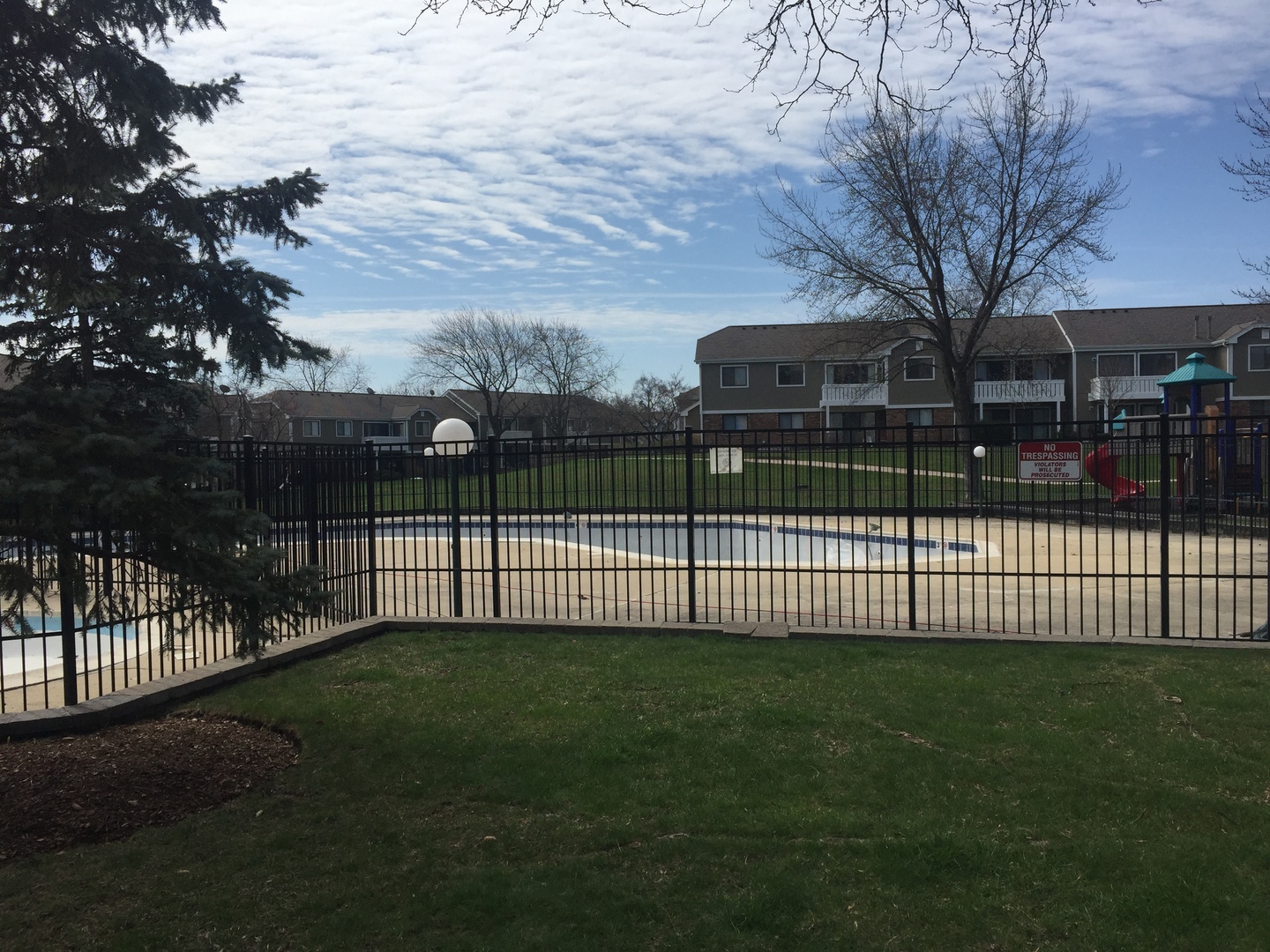 1550 7 Pines Road, Unit 2C Schaumburg, IL 60193 - Photo 23 of 25