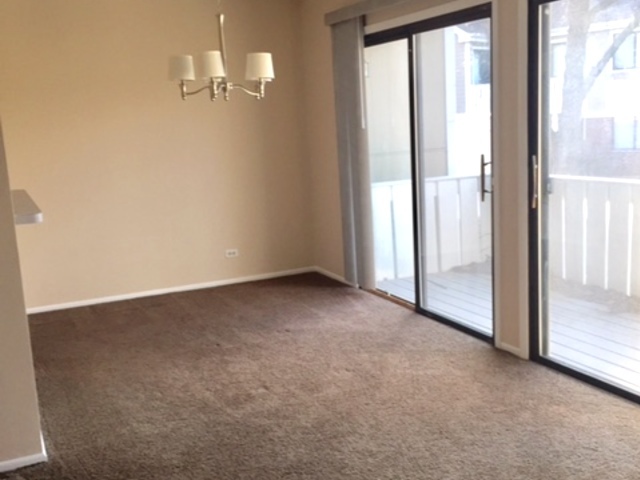 1550 7 Pines Road, Unit 2C Schaumburg, IL 60193 - Photo 7 of 25