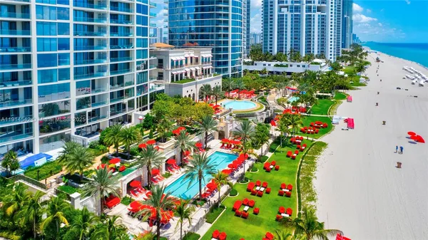 $19,950,000 | 17901 Collins Avenue, Unit TS3405/07, Sunny Isles Beach, FL 33160