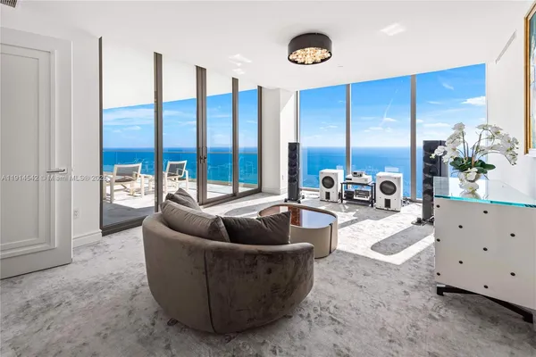 $19,950,000 | 17901 Collins Avenue, Unit TS3405/07, Sunny Isles Beach, FL 33160