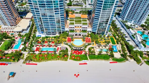 $19,950,000 | 17901 Collins Avenue, Unit TS3405/07, Sunny Isles Beach, FL 33160