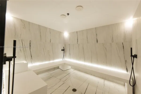 $19,950,000 | 17901 Collins Avenue, Unit TS3405/07, Sunny Isles Beach, FL 33160