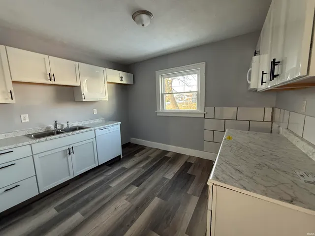 $128,000 | 1812 West 11th Street, Muncie, IN 47302