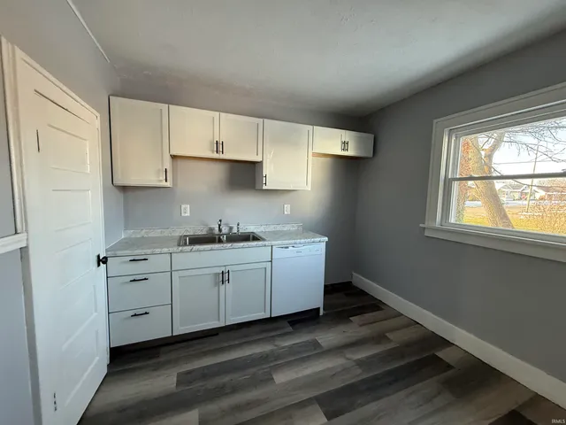 $128,000 | 1812 West 11th Street, Muncie, IN 47302