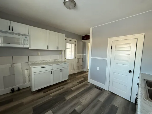 $128,000 | 1812 West 11th Street, Muncie, IN 47302