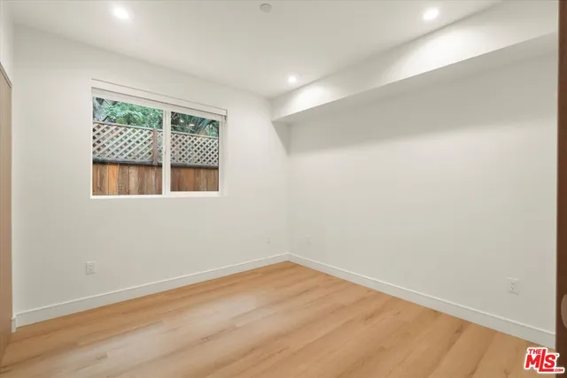 $3,350 | 11023 1/2 Blix Street, North Hollywood, CA 91602