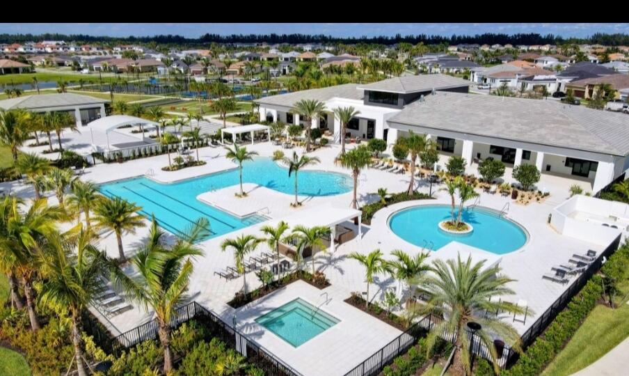 5243 Rivo Alto Circle Loxahatchee, FL 33470 - Photo 35 of 51 Pool View