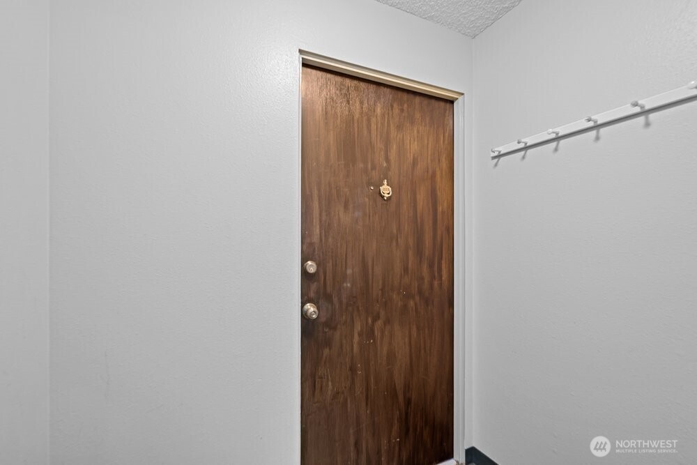 303 North 44th Street, Unit 203 Seattle, WA 98103 - Photo 23 of 40 Gallery Image 23