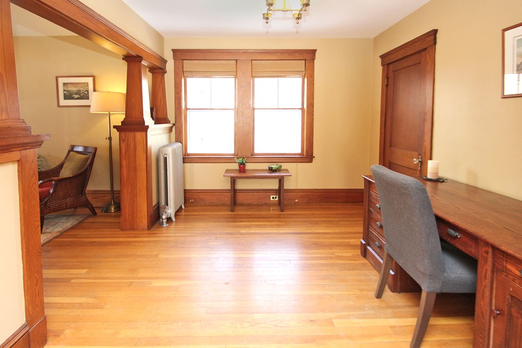 346 Merrimac Street Newburyport, MA 01950 - Photo 6 of 30 a view of a livingroom with furniture and windows