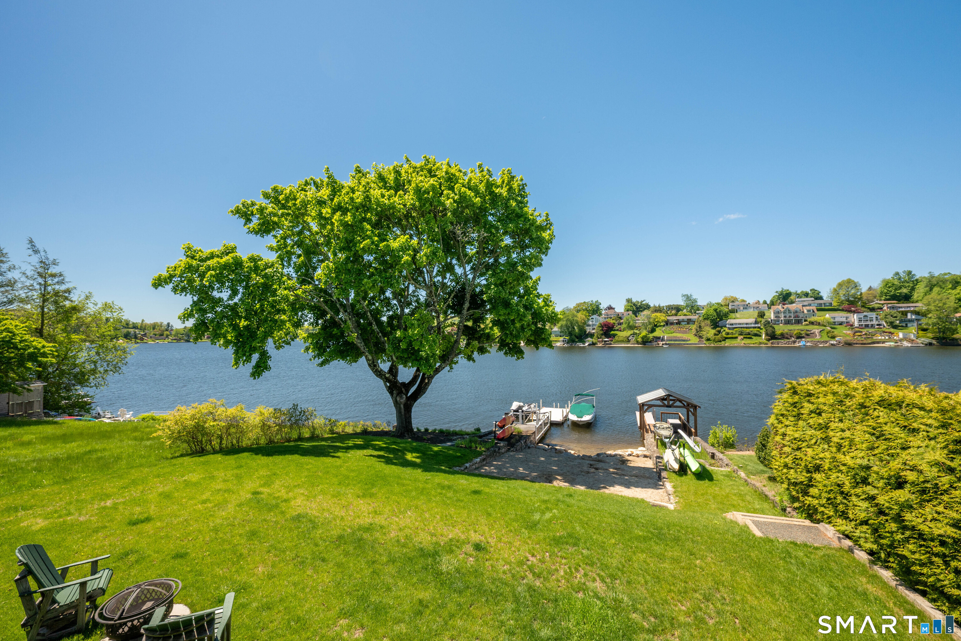 21 Lakeview Road Brookfield, CT 06804 - Photo 4 of 39 a view of a lake
