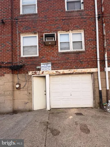 $100,000 | 421 West Cayuga Street, Philadelphia, PA 19140