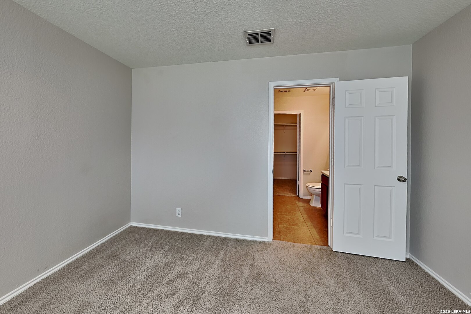 6510 Poseidon Way Converse, TX 78109 - Photo 6 of 16 a view of an empty room and closet