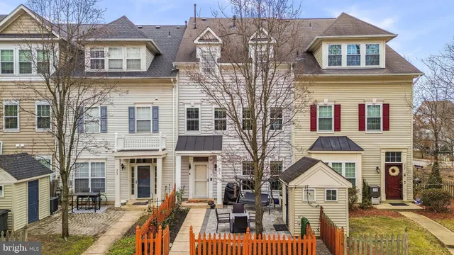 $449,000 | 803 Estuary Drive, Odenton, MD 21113