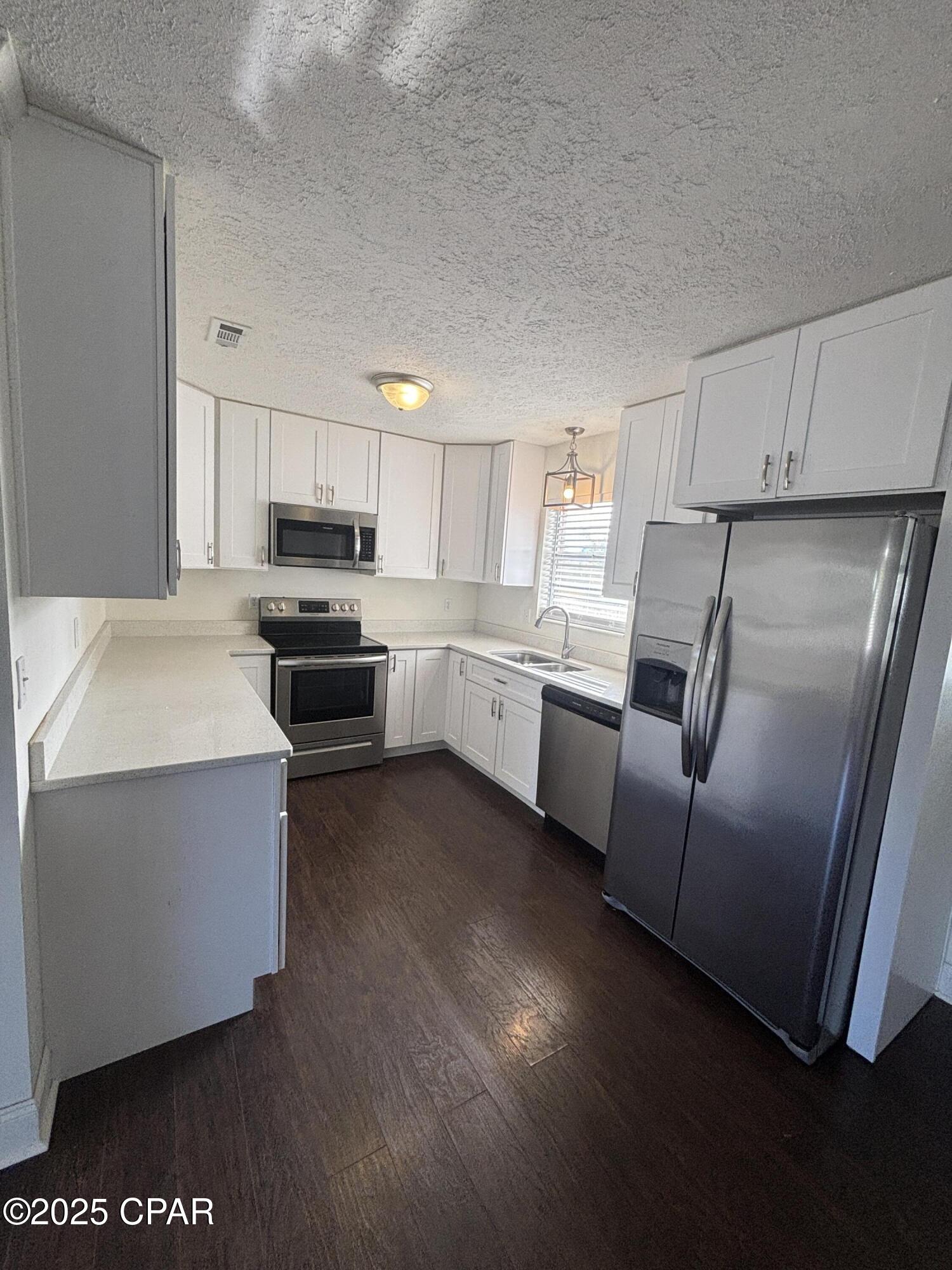 2338 East 17th Street Panama City, FL 32405 - Photo 3 of 19