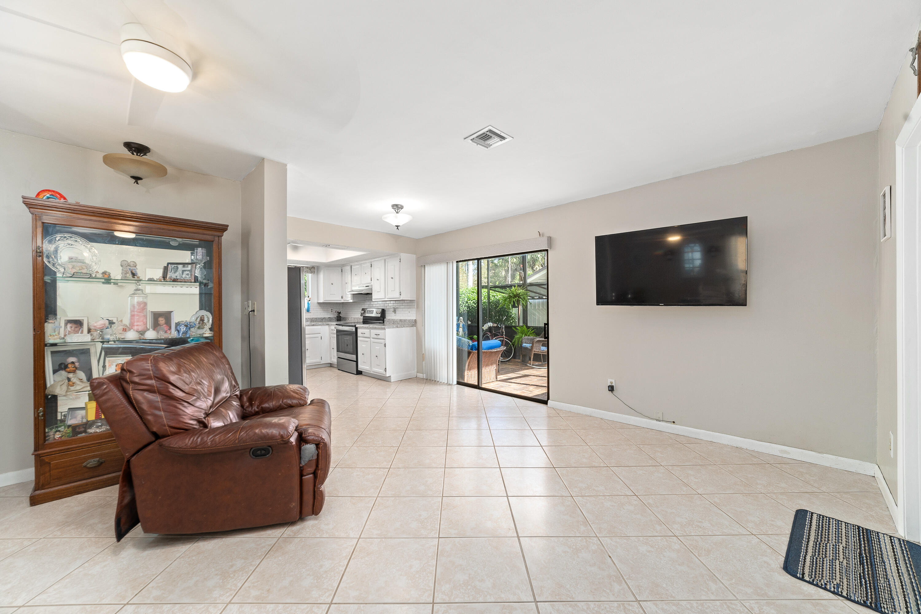 12245 Old Country Road South Wellington, FL 33414 - Photo 17 of 39 _DSC6225