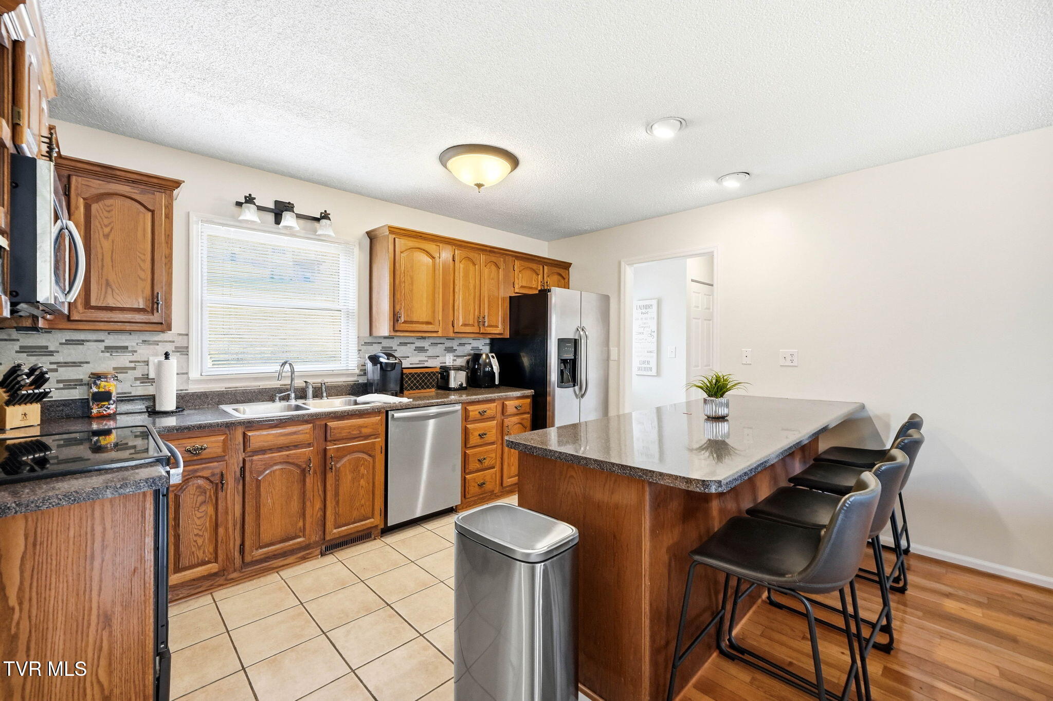 340 Lewis Lane Kingsport, TN 37660 - Photo 14 of 43 2-web-or-mls-340_Lewis Ln-10