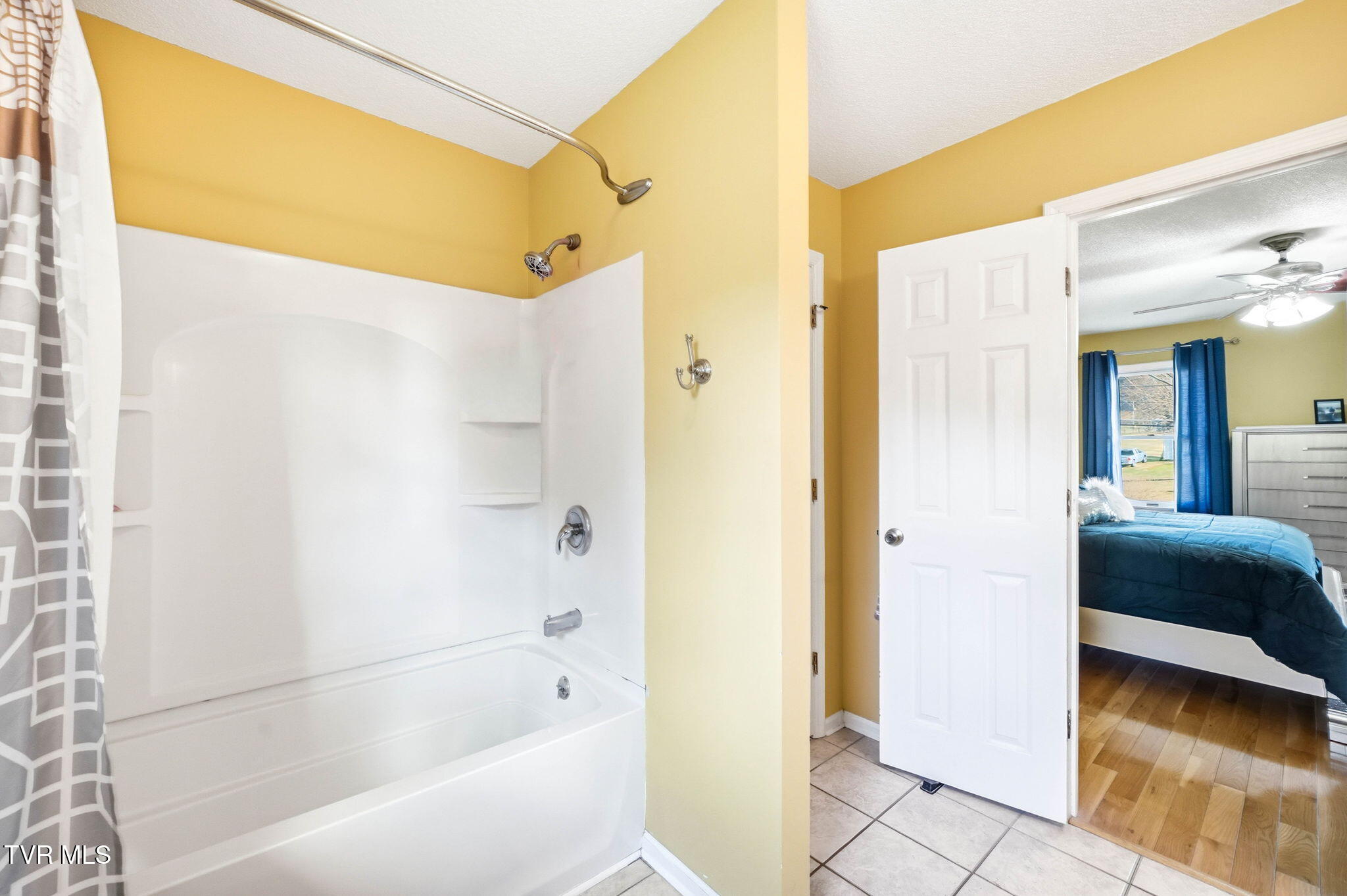 340 Lewis Lane Kingsport, TN 37660 - Photo 27 of 43 16-web-or-mls-340_Lewis Ln-23