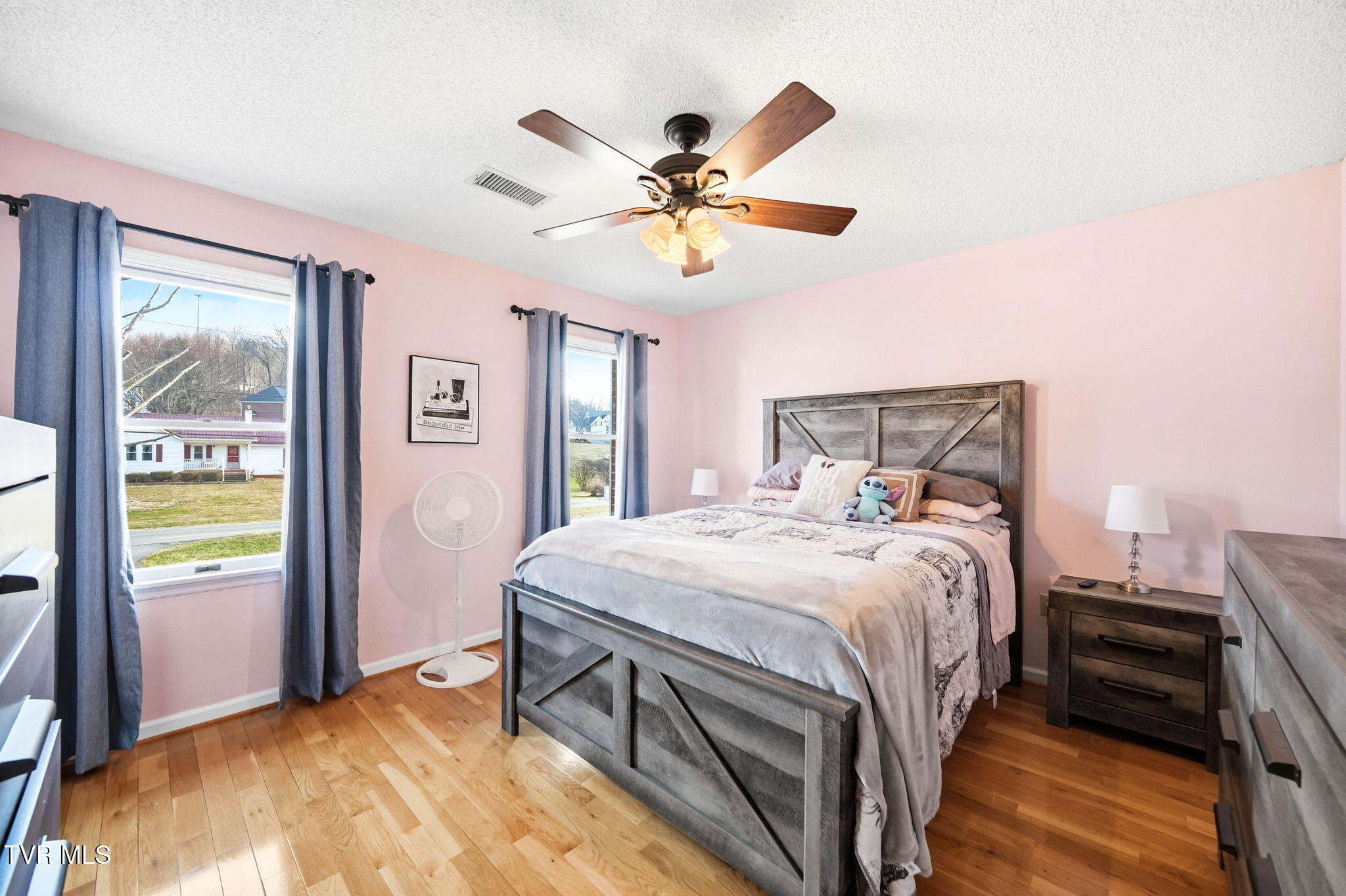 340 Lewis Lane Kingsport, TN 37660 - Photo 32 of 43 19-web-or-mls-340_Lewis Ln-26