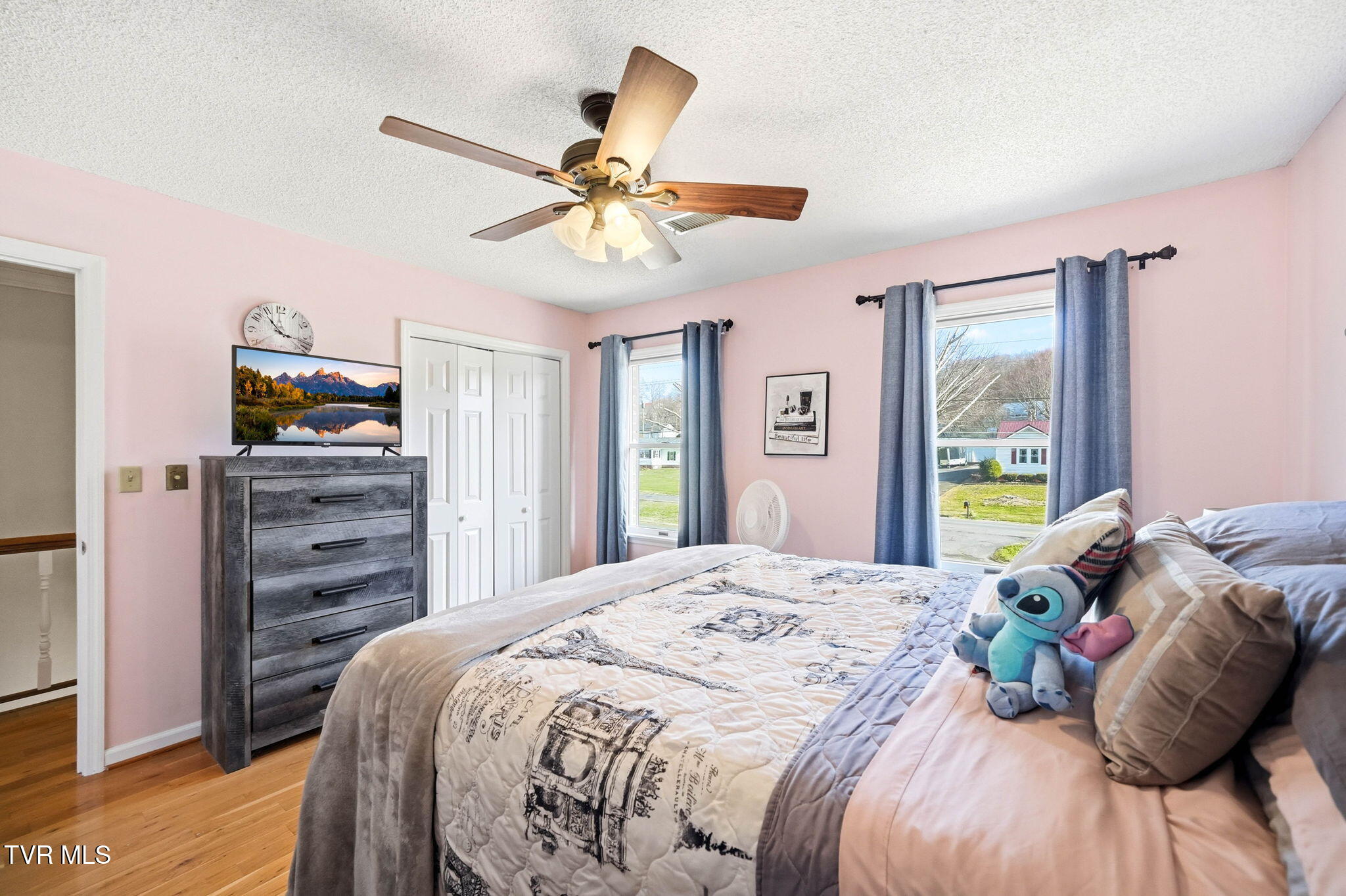 340 Lewis Lane Kingsport, TN 37660 - Photo 33 of 43 20-web-or-mls-340_Lewis Ln-27