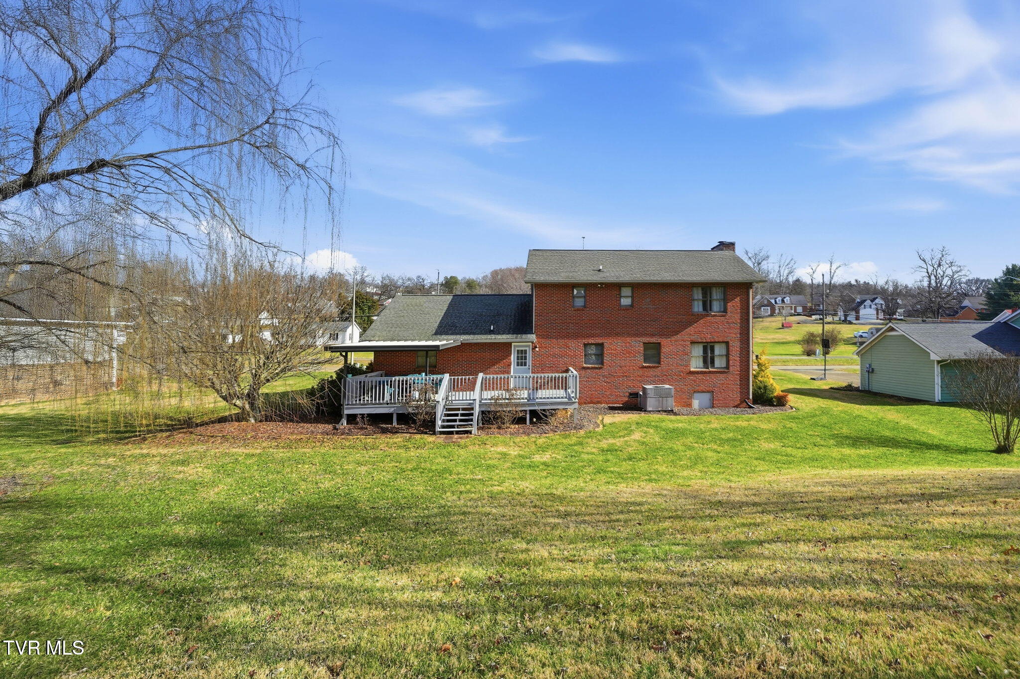 340 Lewis Lane Kingsport, TN 37660 - Photo 37 of 43 31-web-or-mls-340_Lewis Ln-37