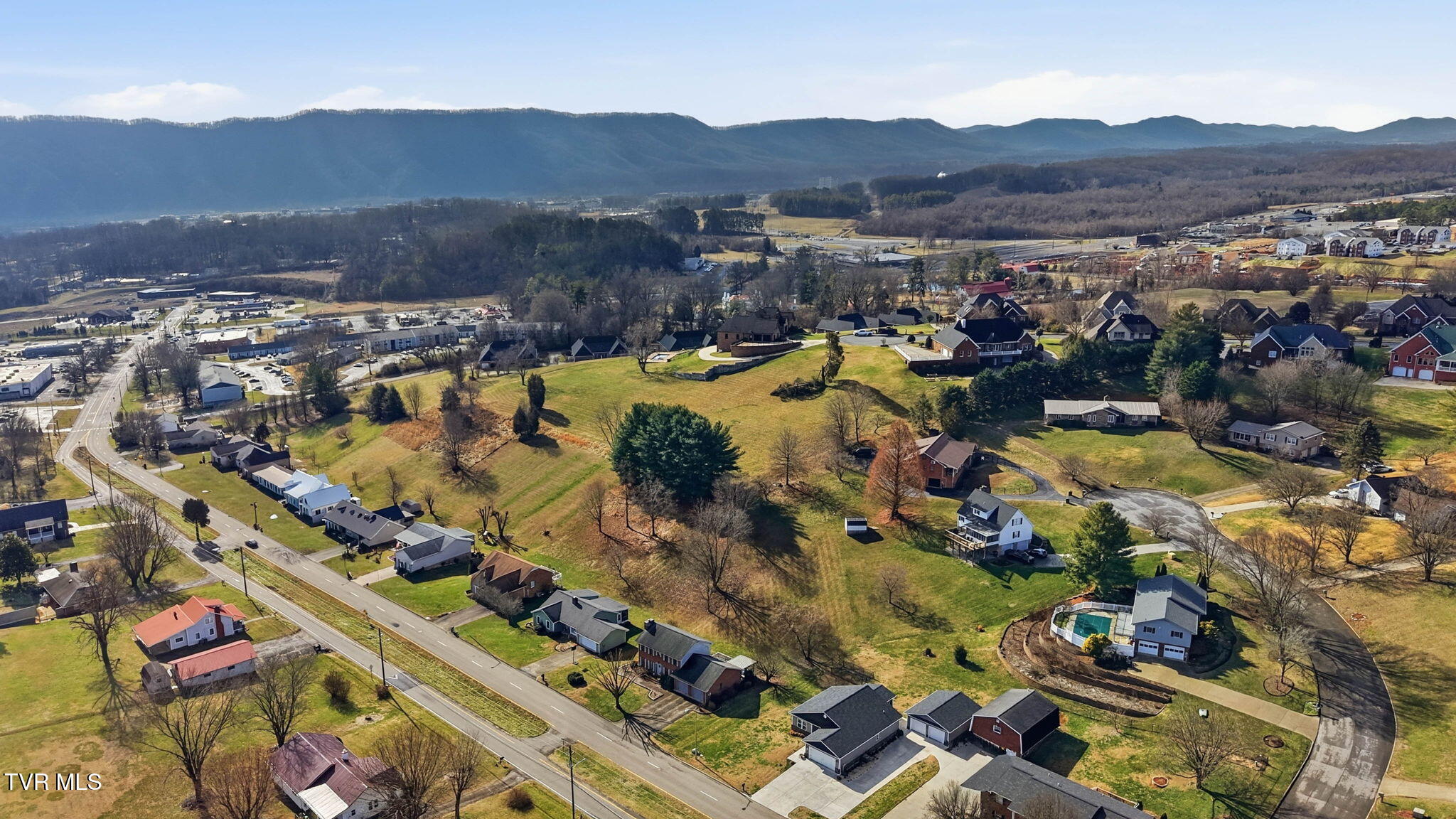 340 Lewis Lane Kingsport, TN 37660 - Photo 40 of 43 35-web-or-mls-340_Lewis Ln-40