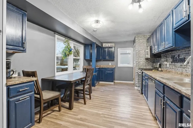 $157,000 | 509 28th Avenue West, Milan, IL 61264