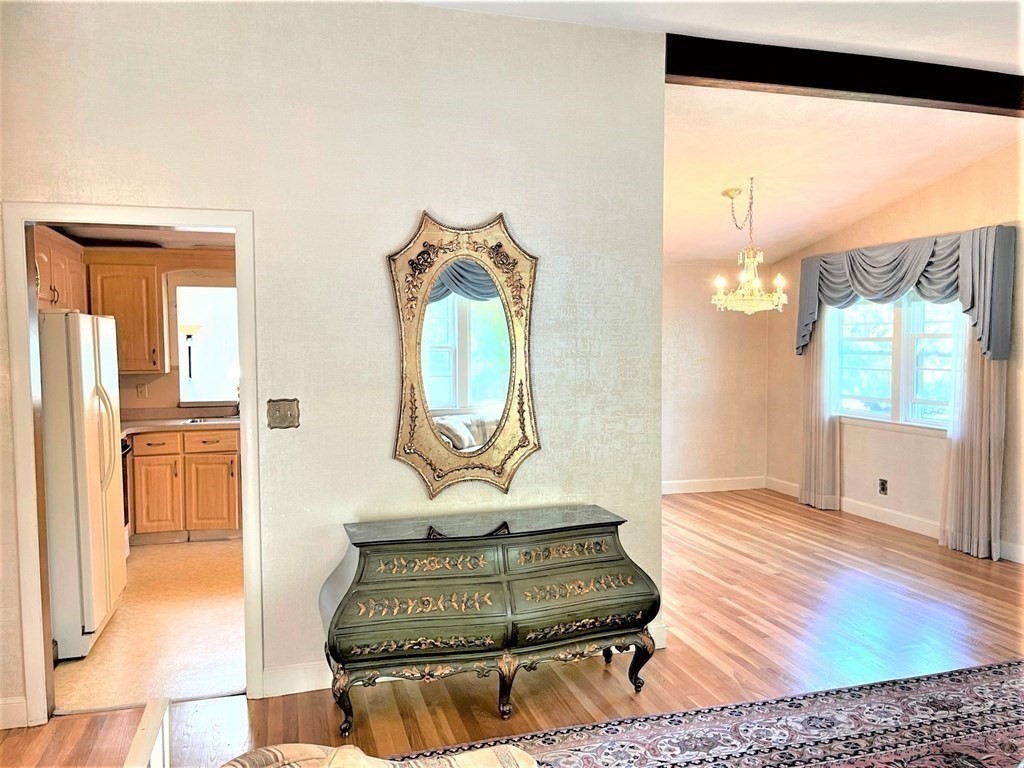 91 Hoitt Road Belmont, MA 02478 - Photo 11 of 41 Gallery Image 11
