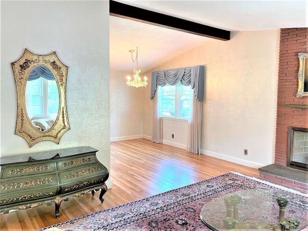 91 Hoitt Road Belmont, MA 02478 - Photo 12 of 41 Gallery Image 12