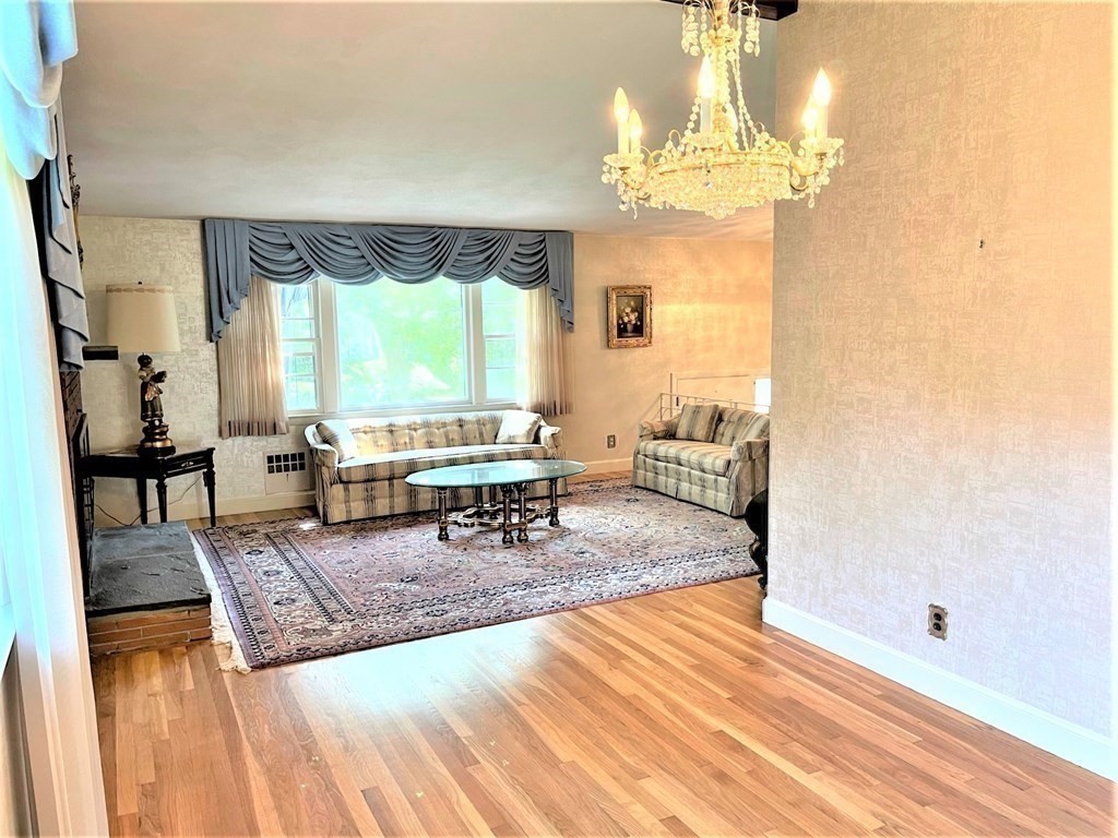 91 Hoitt Road Belmont, MA 02478 - Photo 14 of 41 Gallery Image 14