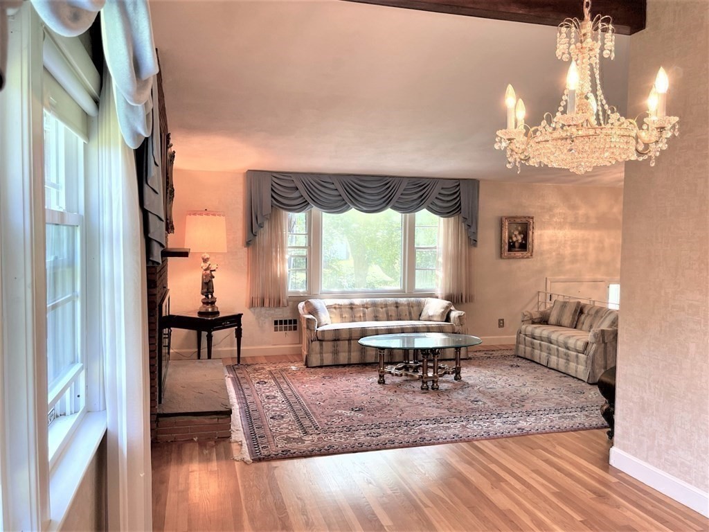 91 Hoitt Road Belmont, MA 02478 - Photo 16 of 41 Gallery Image 16