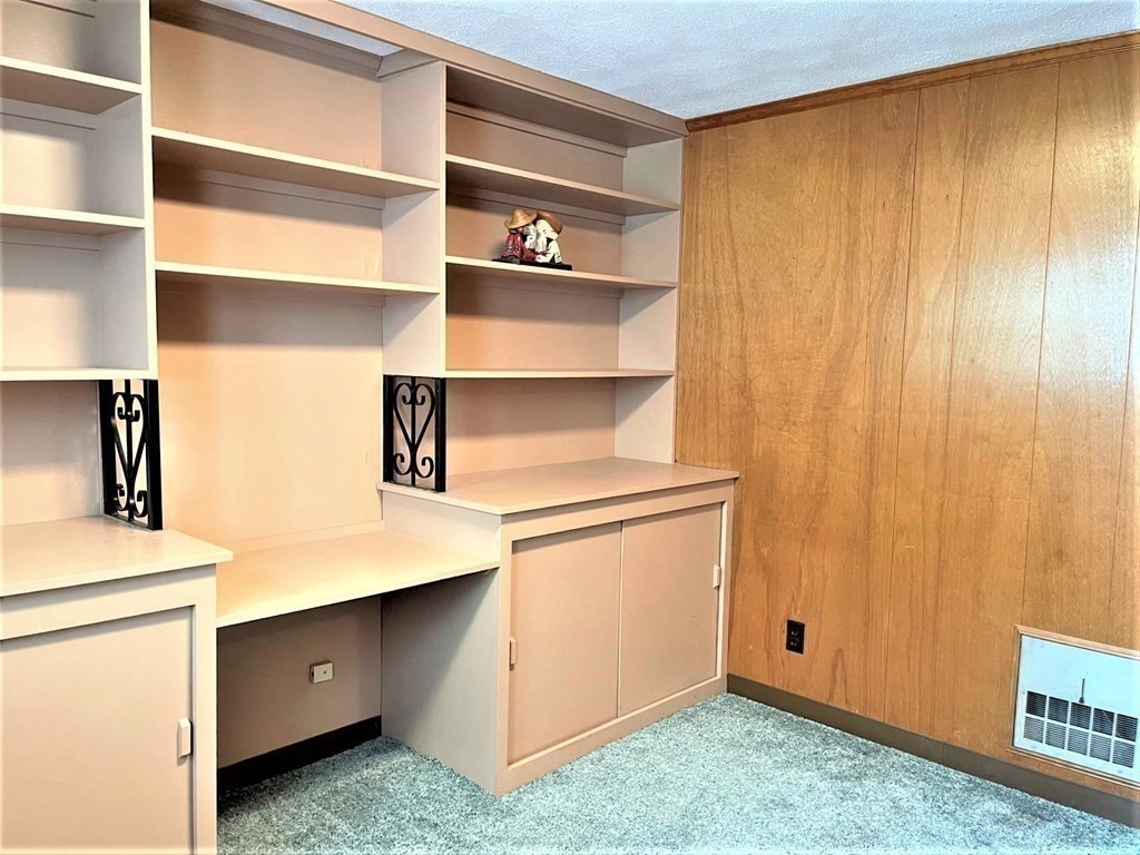 91 Hoitt Road Belmont, MA 02478 - Photo 27 of 41 Gallery Image 27