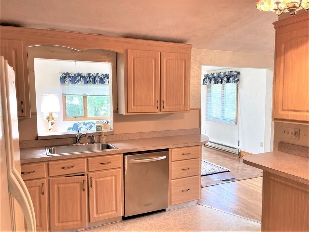 91 Hoitt Road Belmont, MA 02478 - Photo 31 of 41 Gallery Image 31