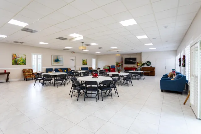 $199,000 | 2600 Southwest 22nd Avenue, Unit 906, Delray Beach, FL 33445