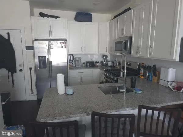 $1,699 | 512 West Montgomery Avenue, Unit 2, Philadelphia, PA 19122